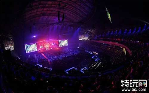 进与反向跑 进与反向跑